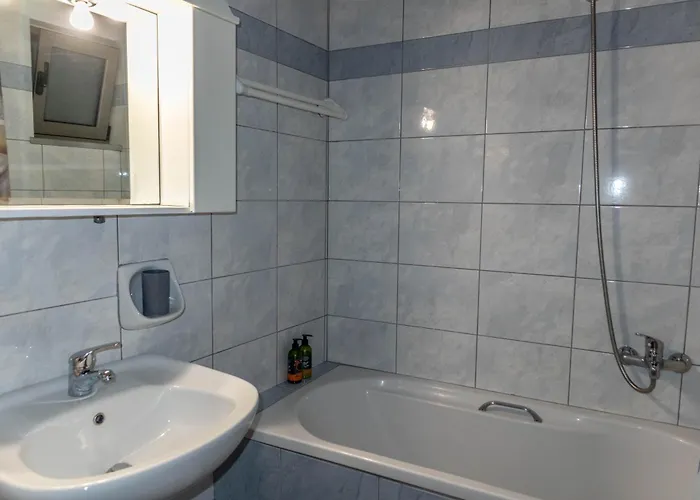 Apartment Dictamus *