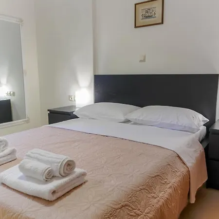 Διαμέρισμα Dictamus